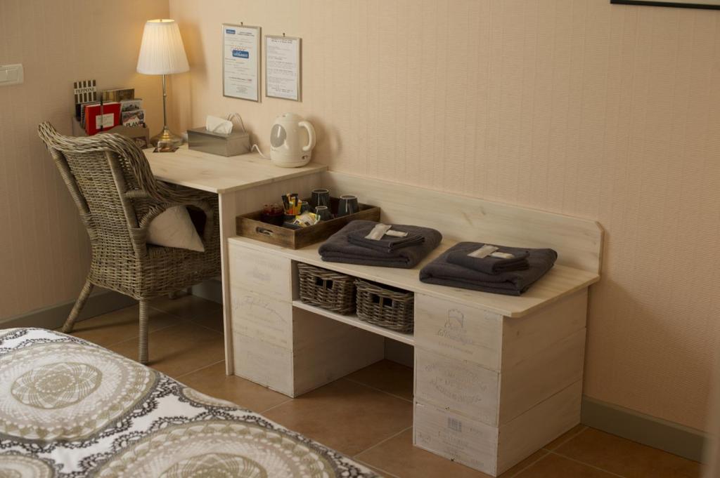 Hôtel La Maison Cachee à Bordeaux Extérieur photo