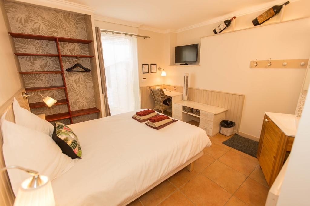 Hôtel La Maison Cachee à Bordeaux Extérieur photo