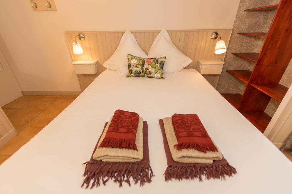 Hôtel La Maison Cachee à Bordeaux Extérieur photo