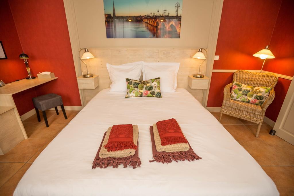 Hôtel La Maison Cachee à Bordeaux Extérieur photo